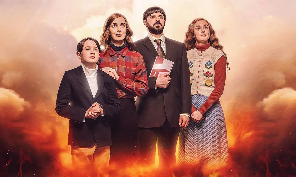 Everyone Else Burns (The CW)